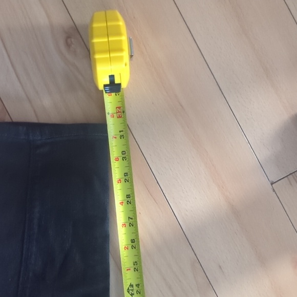 Black Jeans - Picture 10 of 10